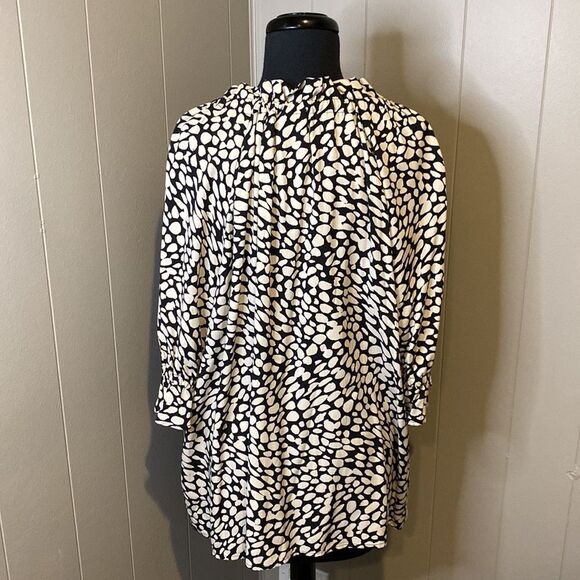 Z WHO WHAT WEAR Womens XXL Tunic Top Black Animal Print 3/4 Bell Sleeve V Neck - Picture 7 of 9